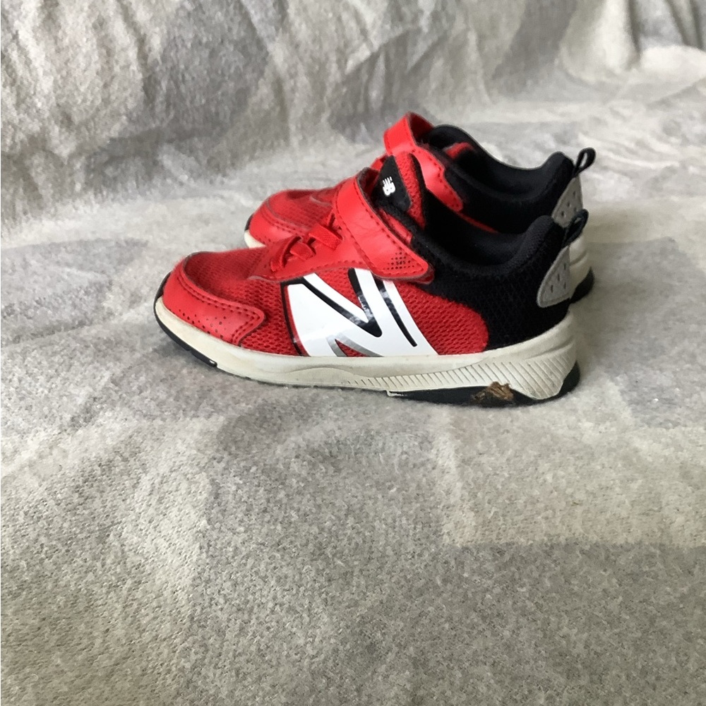 New Balance Toddler Red Sneakers toddler size 7 - Picture 7 of 7